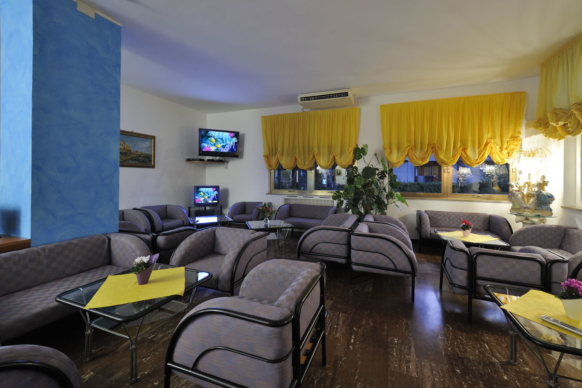 Hotel Vina De Mar Линяно Сабиадоро Екстериор снимка