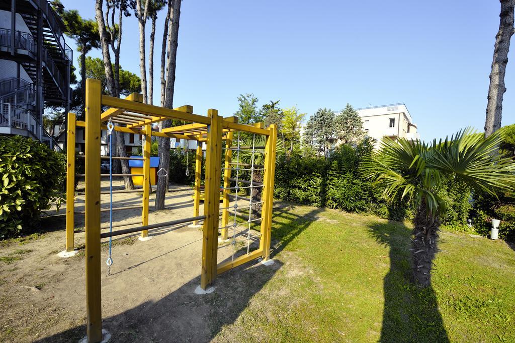 Hotel Vina De Mar Линяно Сабиадоро Екстериор снимка